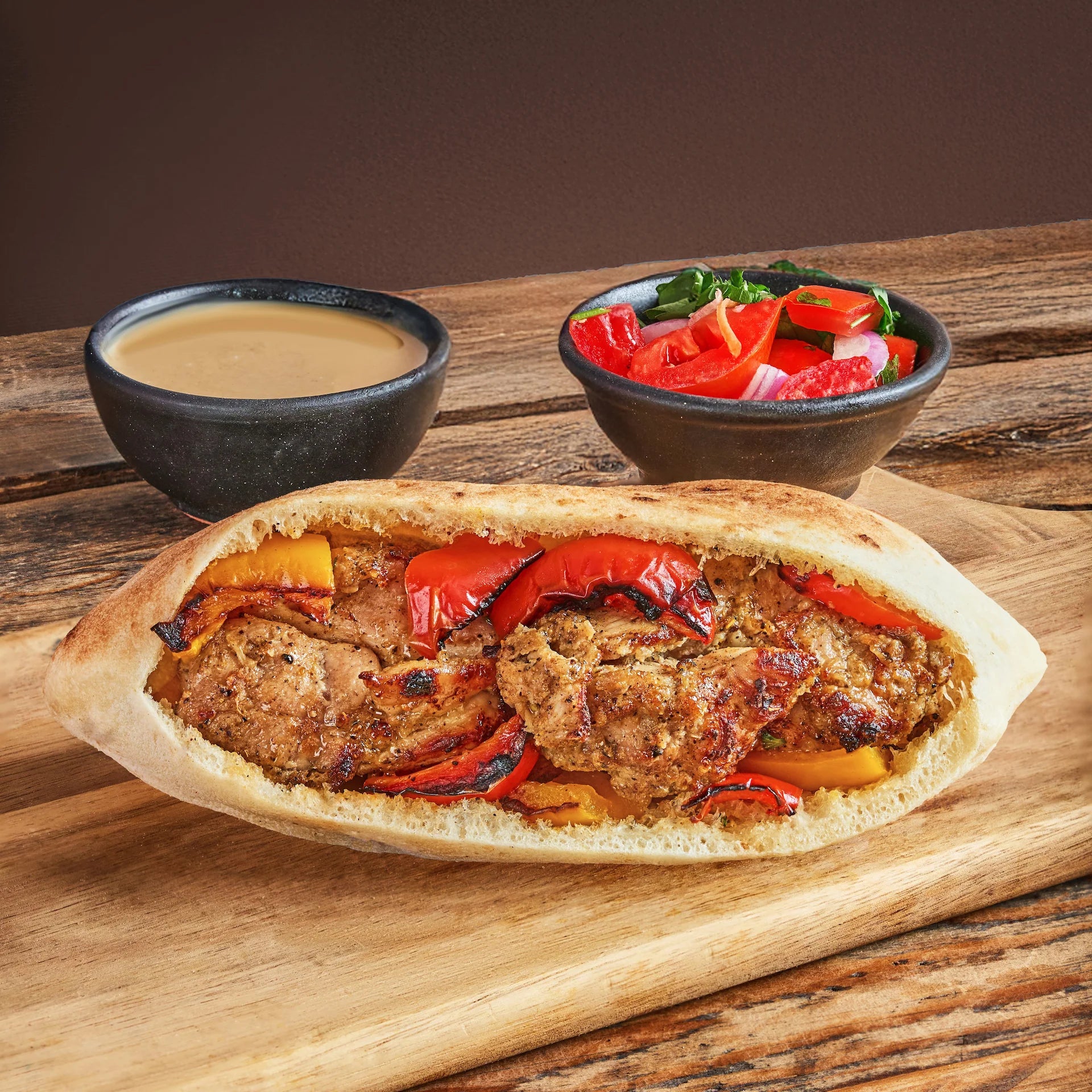 ساندوتش شيش طاووق